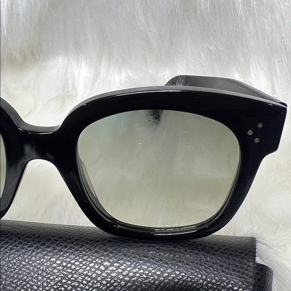 Celine Elegant Black Sunglasses - Picture 8 of 9